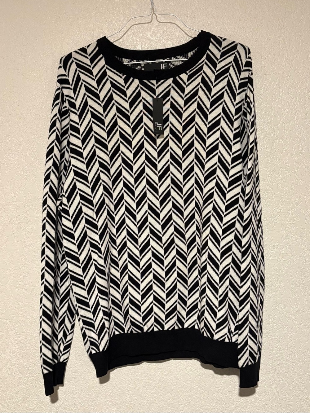 JF j.ferrar Men Sweater Black White Chevron Crewneck